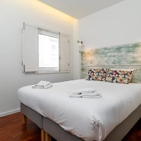 Апартаменты Riverside Rooftop