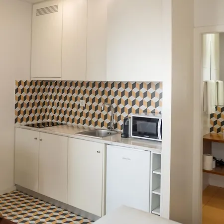 Riverside Rooftop Apartment Porto