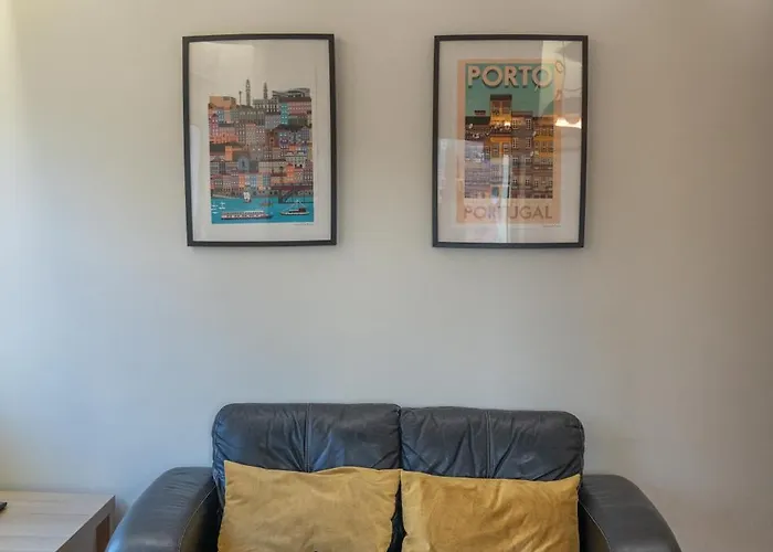 Riverside Rooftop Apartment Porto