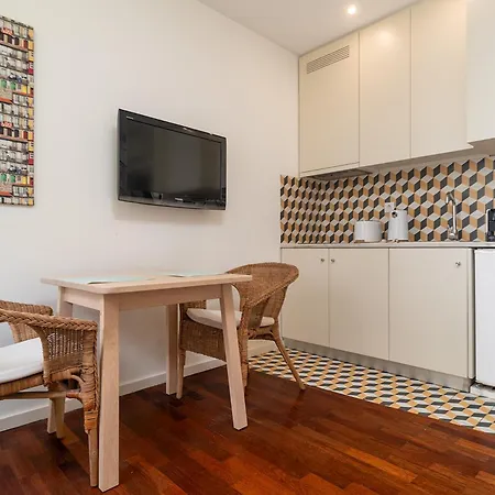 Riverside Rooftop Apartament