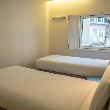 Riverside Rooftop Apartament